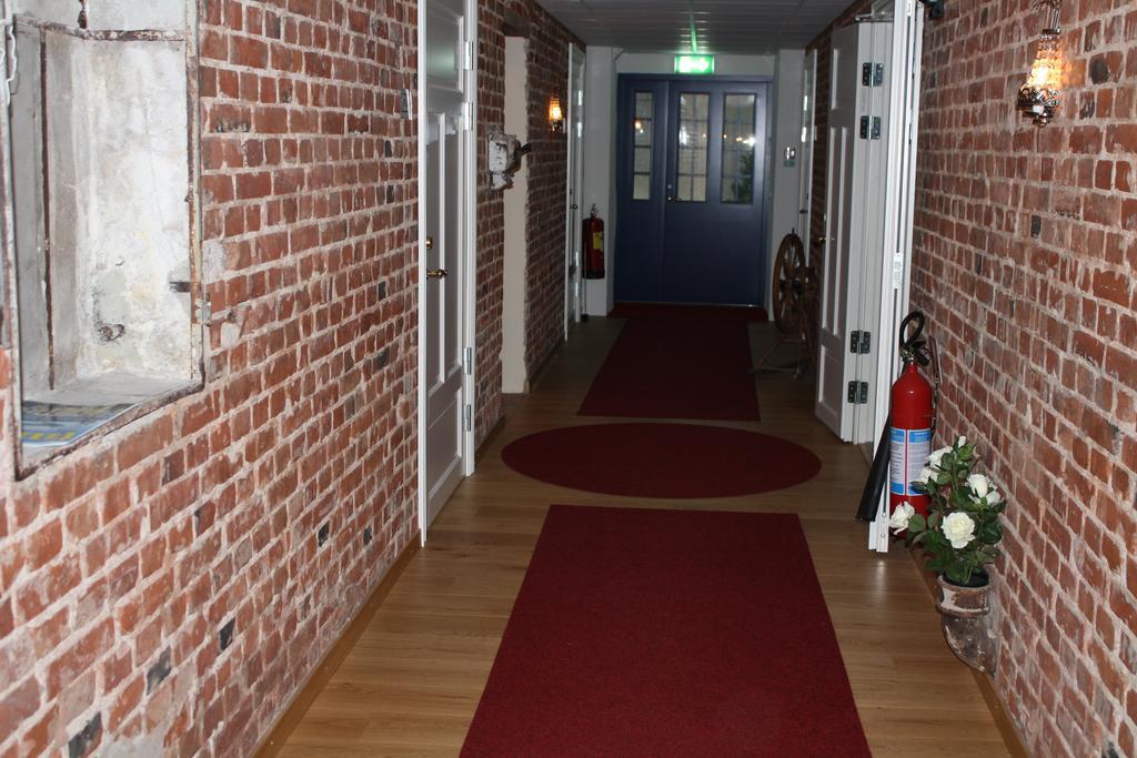 Anna'S Bed & Kitchen Hostel วาร์แบร์ก ภายนอก รูปภาพ